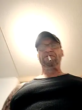 ShawnandDani7074 online show from March 20, 8:58 pm