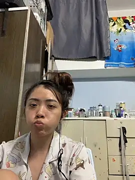 Minee1202 online show from May 6, 2:26 am