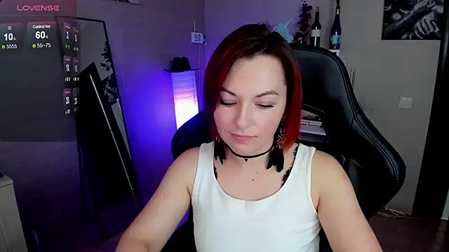 Serena Woods online show from September 26, 9:29 am