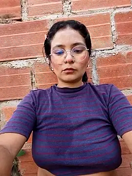 Lily-o online show from January 9, 8:57 pm