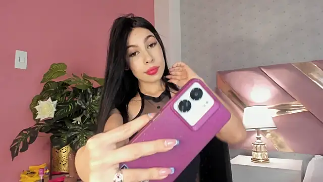 RoxyReign online show from October 4, 10:14 pm