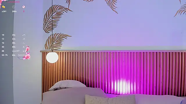 Valleriie  online show from March 31, 5:24 pm