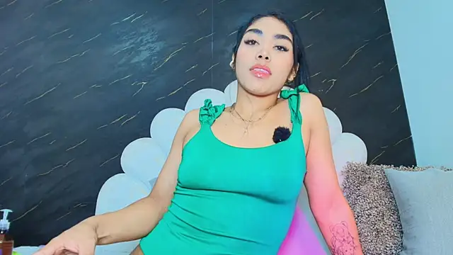 Roxana gomez online show from May 12, 3:15 am