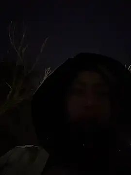 Reina Cummings online show from January 10, 5:12 am