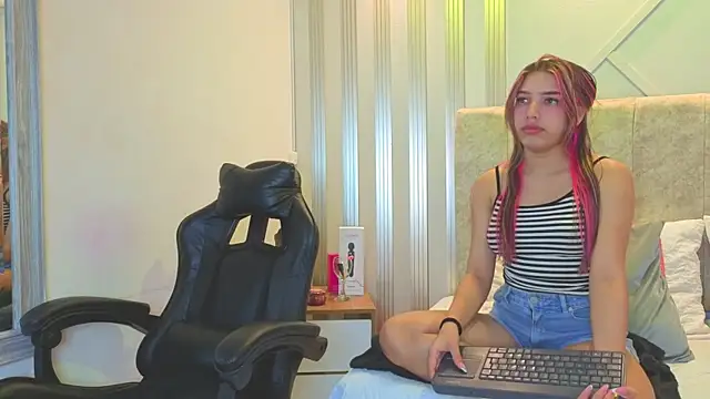 nami sweet  online show from October 29, 10:30 am