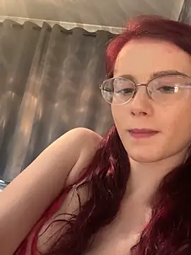 raen001 online show from January 31, 7:23 pm