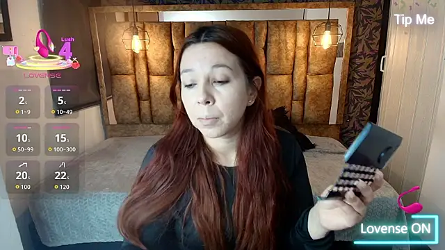 Isa Thompson   online show from February 1, 11:42 am