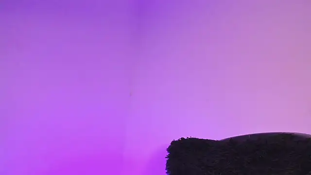 Lucy shen  online show from February 5, 10:57 pm