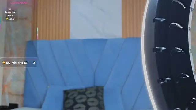 angel  red  online show from November 24, 3:41 am