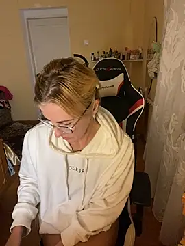 TianaQLove online show from October 14, 5:26 pm