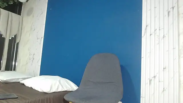 Morganandmegan online show from January 9, 11:03 am