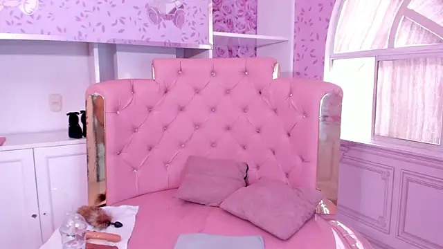 mishell lovely online show from March 22, 12:44 pm