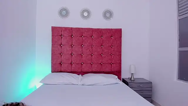 mishell lovely online show from March 19, 1:59 pm