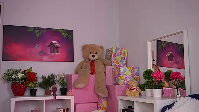 ZariaVera online show from November 10, 7:20 pm