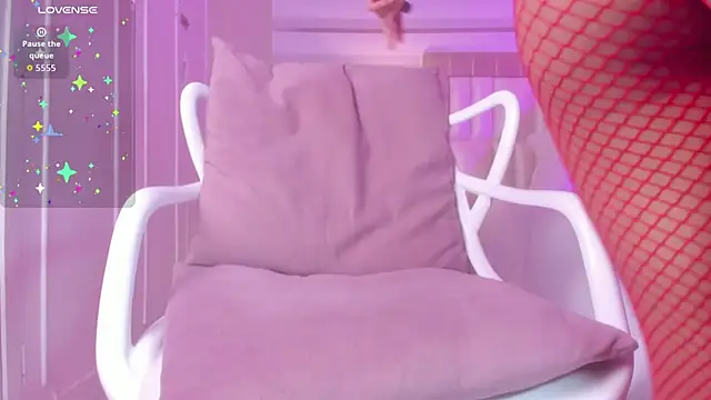  paula x online show from October 25, 1:08 pm