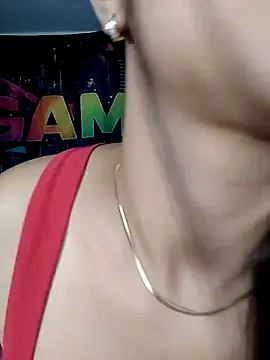 SofieLove 01 online show from May 23, 7:28 am