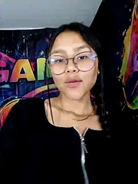 SofieLove 01 online show from May 14, 7:14 am