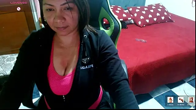 hiilarybrown online show from May 9, 2:02 am