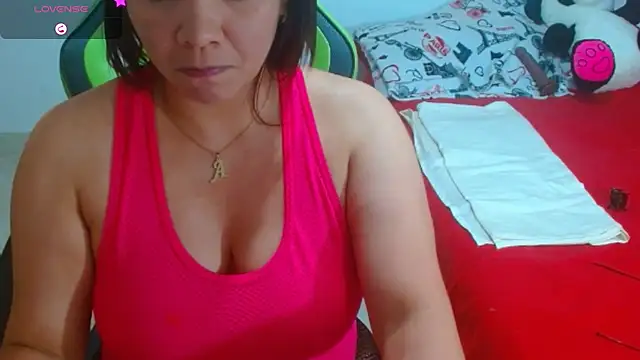 hiilarybrown online show from October 17, 3:21 am