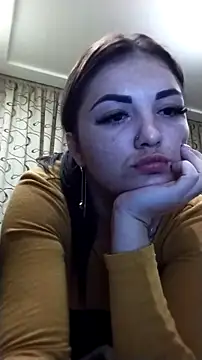 MieaHeldert online show from November 18, 10:22 pm