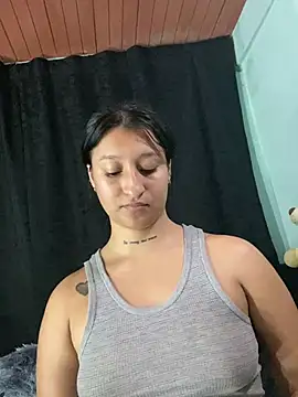 EVAH LEE  online show from May 21, 3:26 am