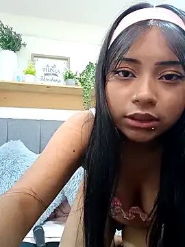 LilyCutee  online show from September 10, 7:25 pm