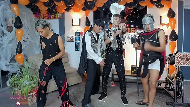 Bisexlifehot   online show from October 29, 11:51 pm