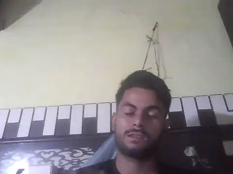 ursdreamperson online show from October 30, 2:25 am