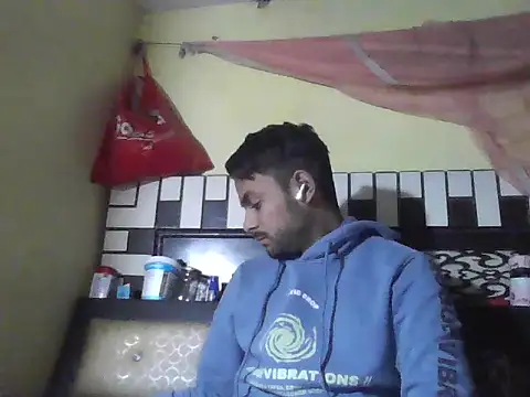 ursdreamperson online show from January 7, 5:22 am