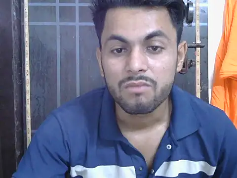 ursdreamperson online show from May 8, 1:53 am