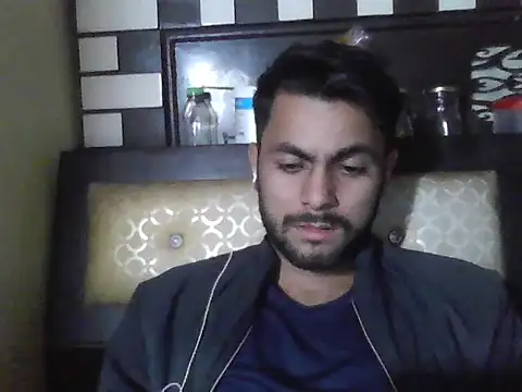 ursdreamperson online show from January 14, 3:28 pm