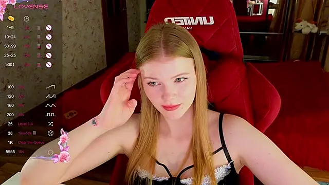 Jenny Skinner20 online show from April 19, 6:10 pm