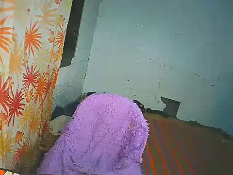 zoeytransph online show from July 10, 10:48 am