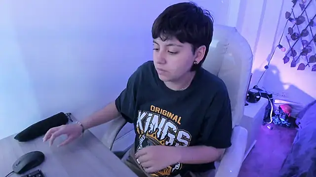 Nathaly ds online show from March 22, 7:42 pm