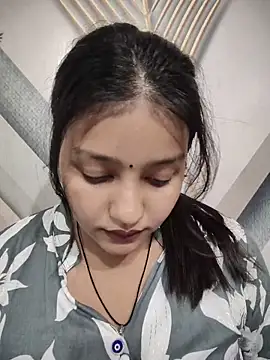Dipali143143 online show from May 27, 6:05 pm