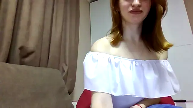 Requellia online show from October 31, 9:52 pm