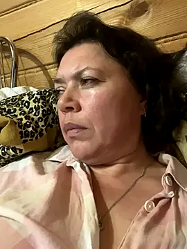 Kiravix online show from October 31, 7:18 pm