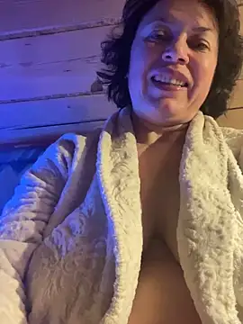 Kiravix online show from December 20, 8:24 pm