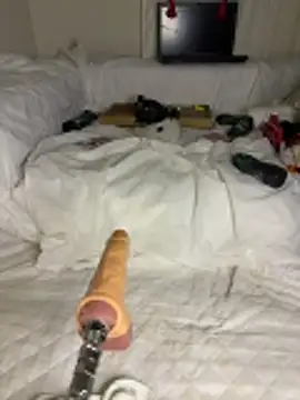 Ozge-SluttyScream69 online show from December 19, 11:30 pm