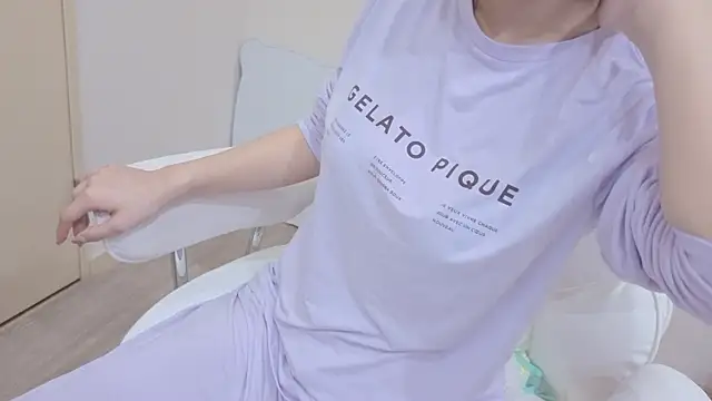 miho-ch online show from January 18, 12:45 pm