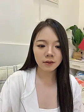 xiaoxiao0611 online show from August 7, 5:42 pm
