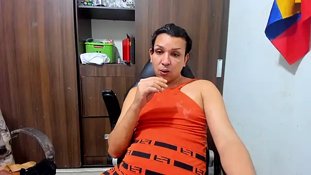 miss bigcockts online show from April 29, 2:31 pm