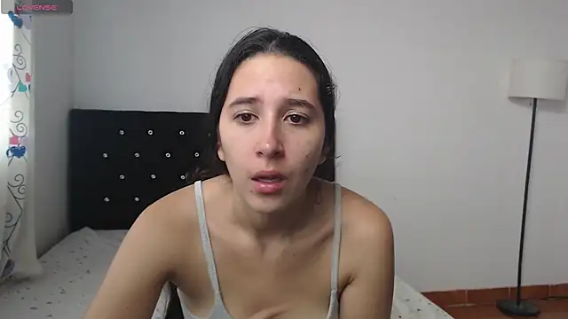 lilacream online show from October 31, 2:54 pm