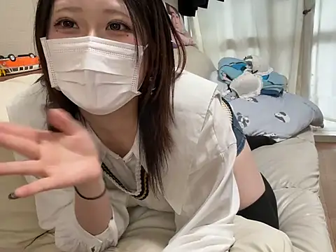 chaco  online show from March 26, 7:32 am