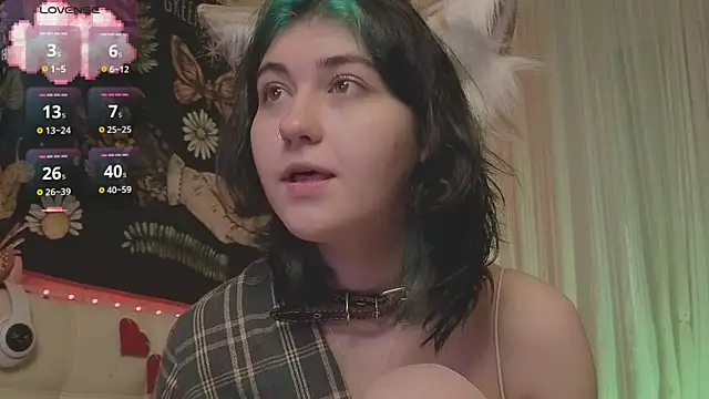 Snapshot of Miko_Meow chatting on October 3, 2:11 pm Miko Meow online show from October 3, 2:11 pm