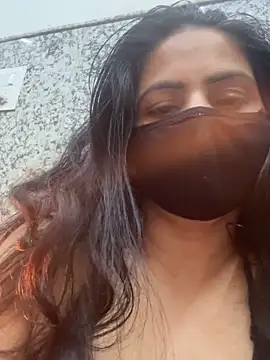 SashaPatel online show from February 7, 11:25 am