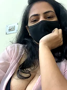 SashaPatel online show from November 3, 1:04 pm