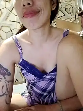 Deliciousgirl14 online show from March 1, 5:23 pm