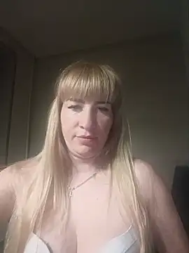 babyjessi online show from May 28, 9:02 pm