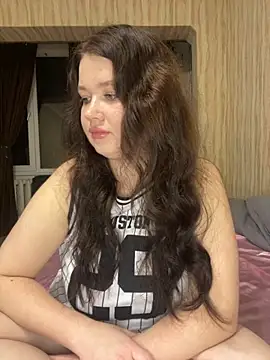 Di Olivia online show from November 8, 3:50 pm